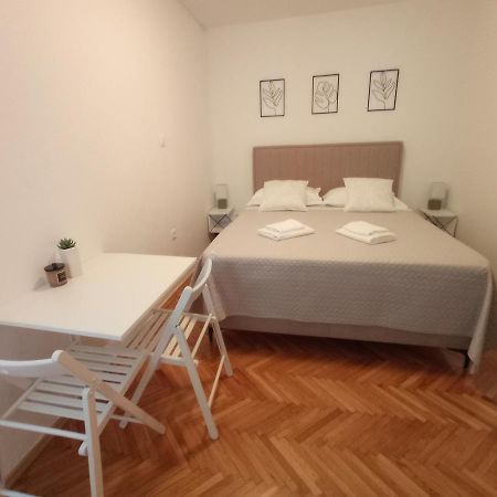 Dariana Apartment Makarska Bagian luar foto