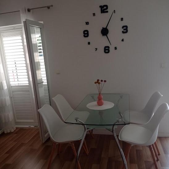 Dariana Apartment Makarska Bagian luar foto